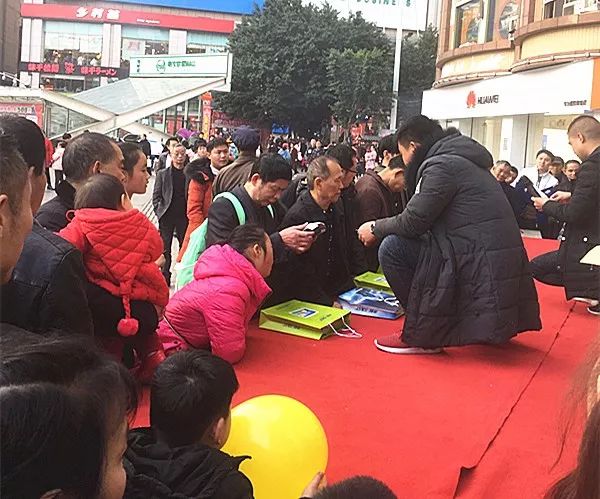 電腦怎么玩免費游戲_免費云電腦_云電腦永久免費版手機版