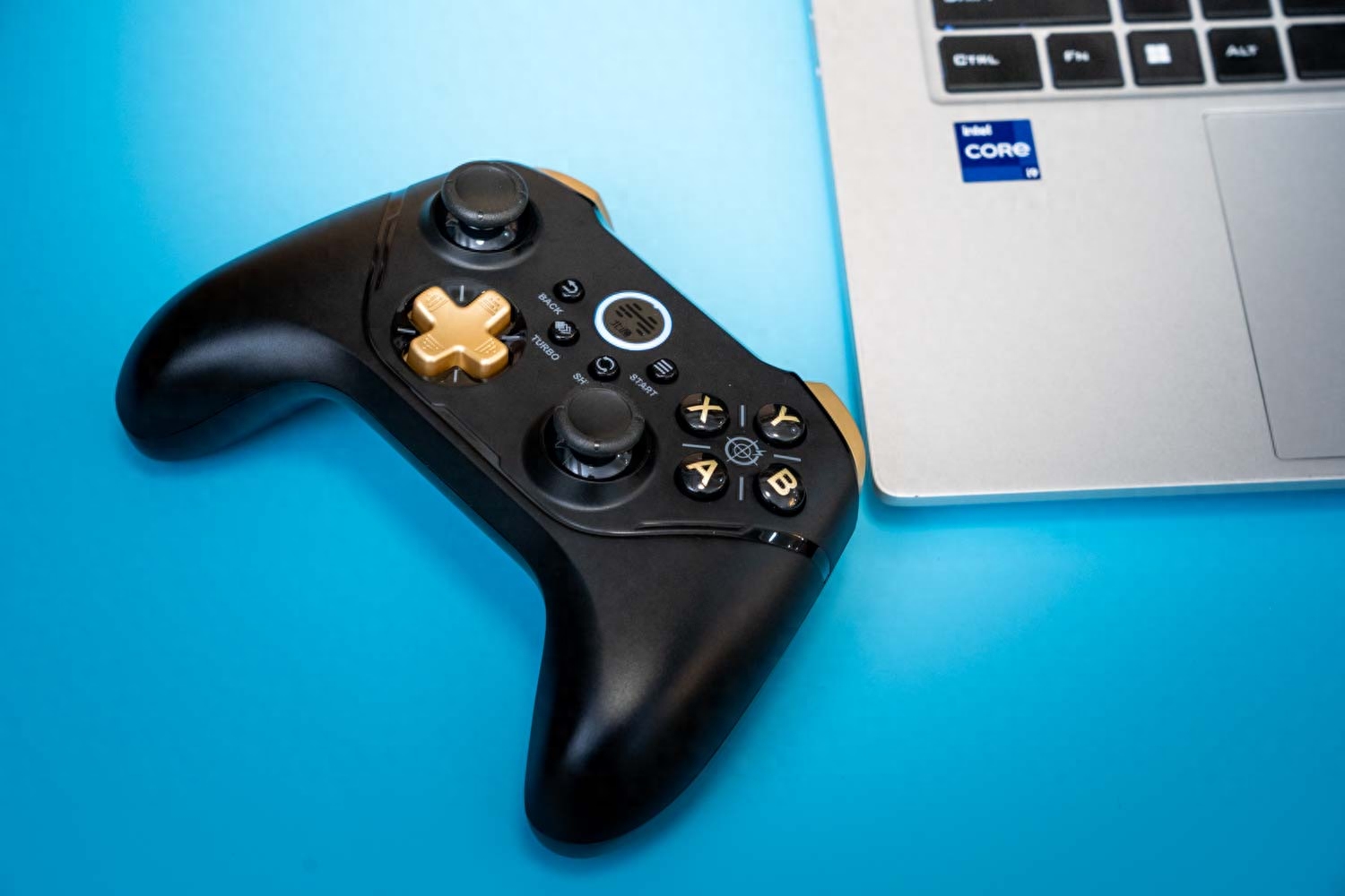 電視玩手機游戲怎么弄_電視玩手機游戲怎么玩_電視怎么玩手機游戲