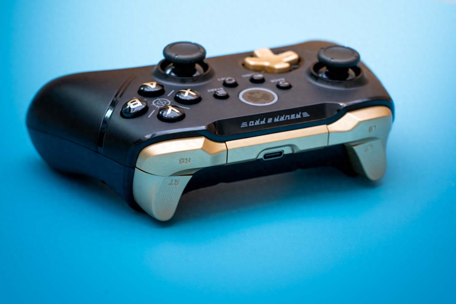 電視玩手機游戲怎么弄_電視怎么玩手機游戲_電視玩手機游戲怎么玩