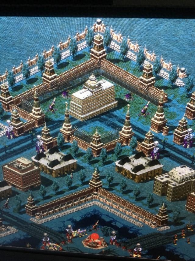 手游不死族游戲攻略_攻略類游戲手游_攻略游戲手機